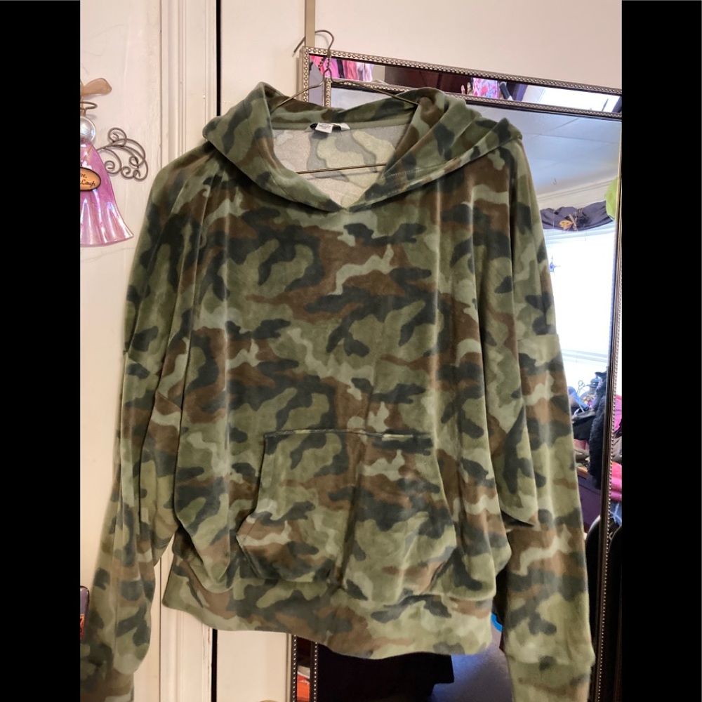 American Eagle dolman sleeve hoodie.